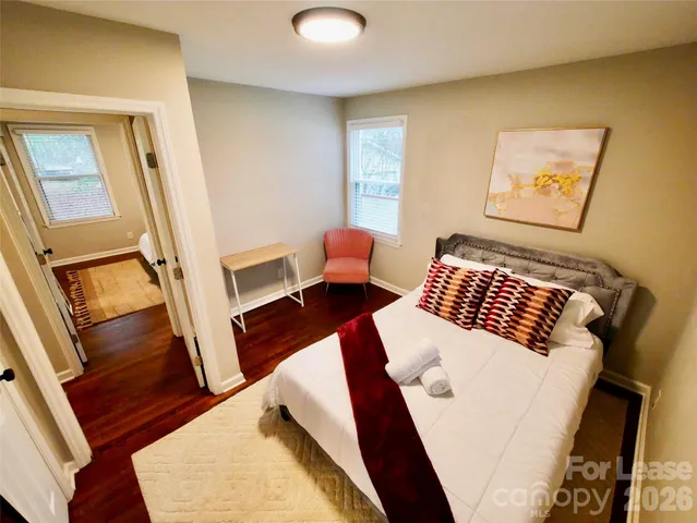 $1,995 | 3308 Revolution Pk Drive, Charlotte, NC 28217