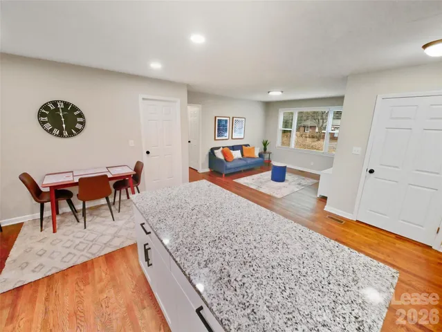 $1,845 | 3308 Revolution Pk Drive, Charlotte, NC 28217