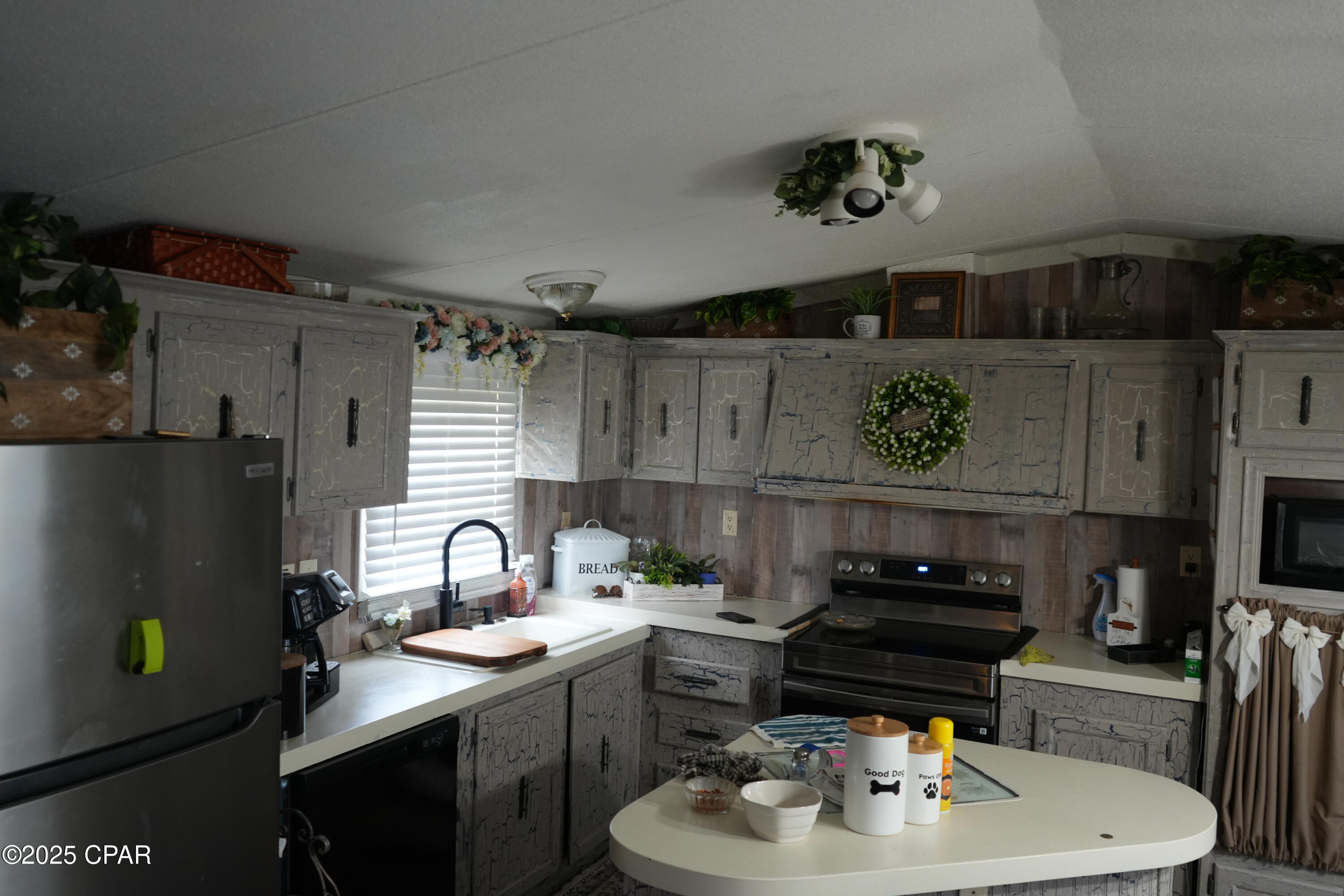 9812 Morar Road Southport, FL 32409 - Photo 6 of 9