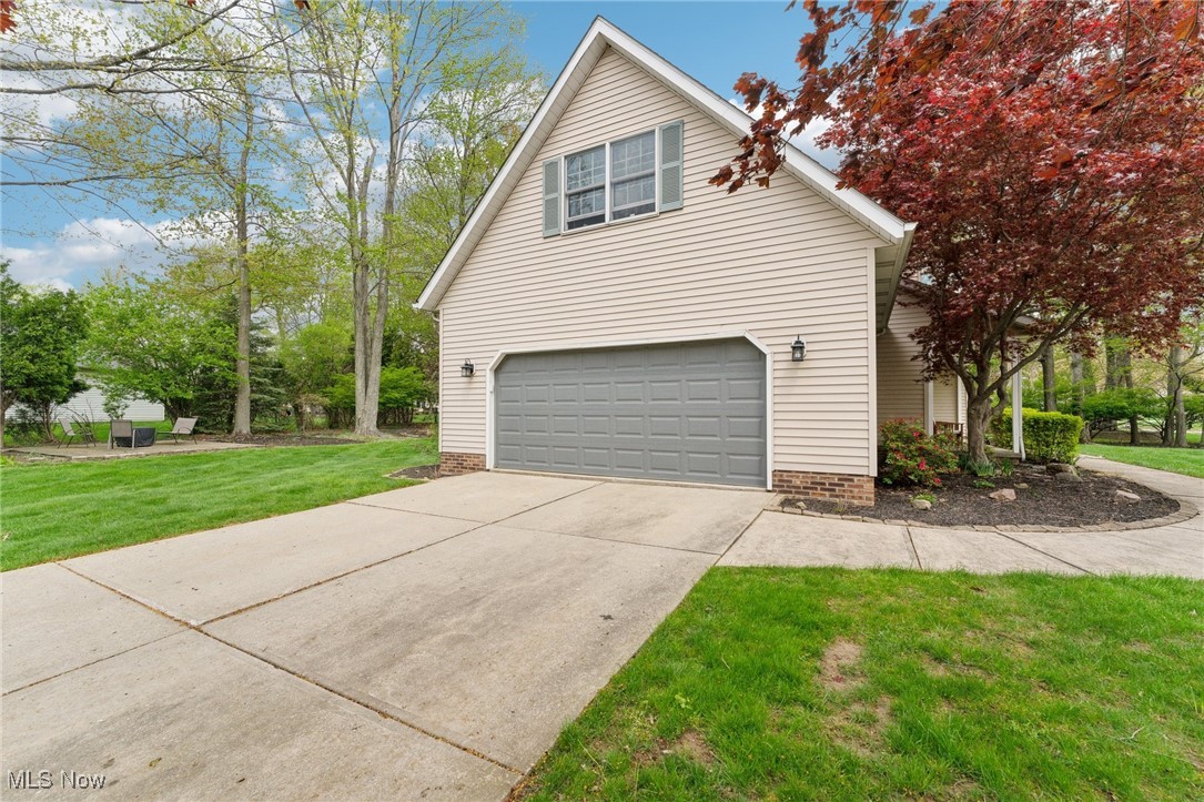 344 Longspur Road Highland Heights, OH 44143 - Photo 2 of 50