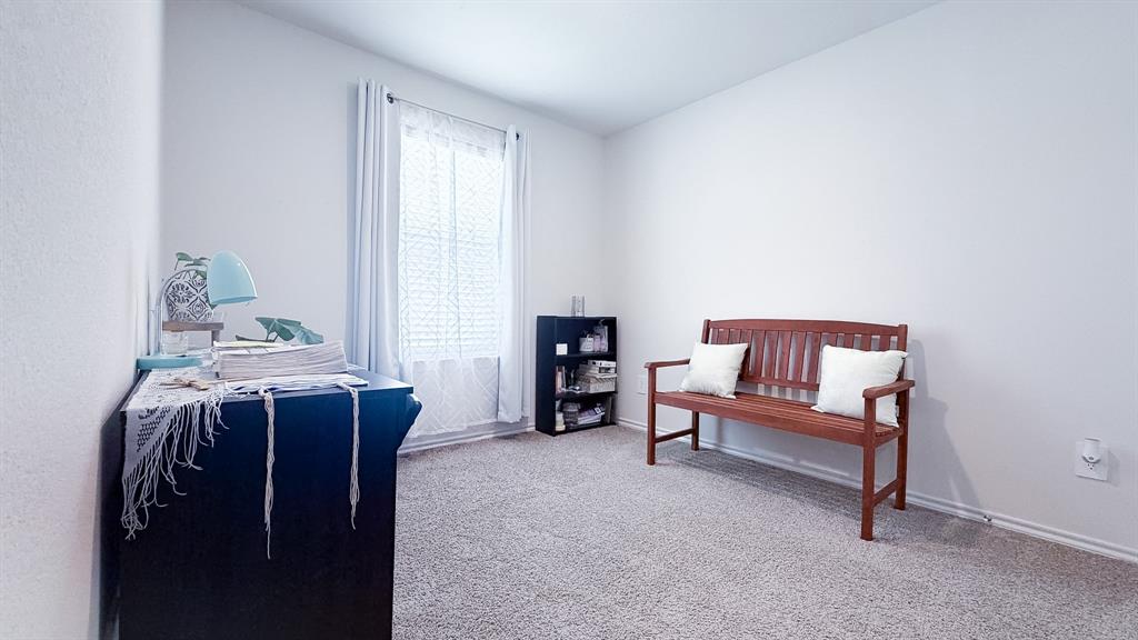 702 Sunlight Loop Princeton, TX 75407 - Photo 22 of 32
