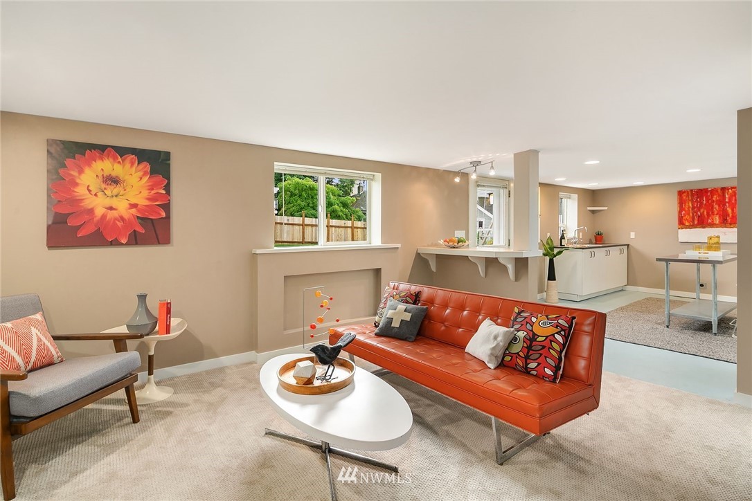 207 North 47th Street Seattle, WA 98103 - Photo 18 of 26 Gallery Image 18