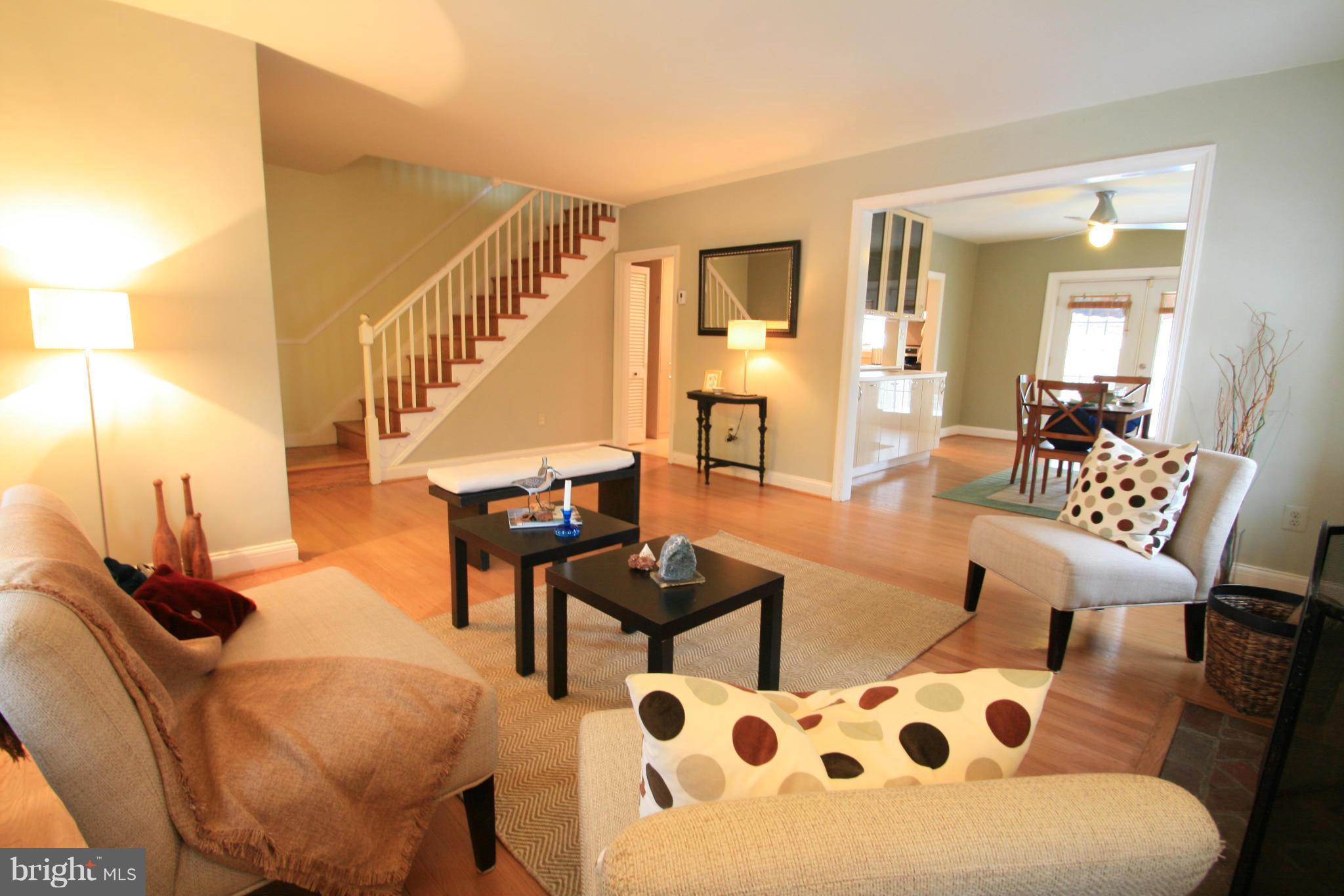 3711 Ednor Road Baltimore, MD 21218 - Photo 6 of 30 Living Room