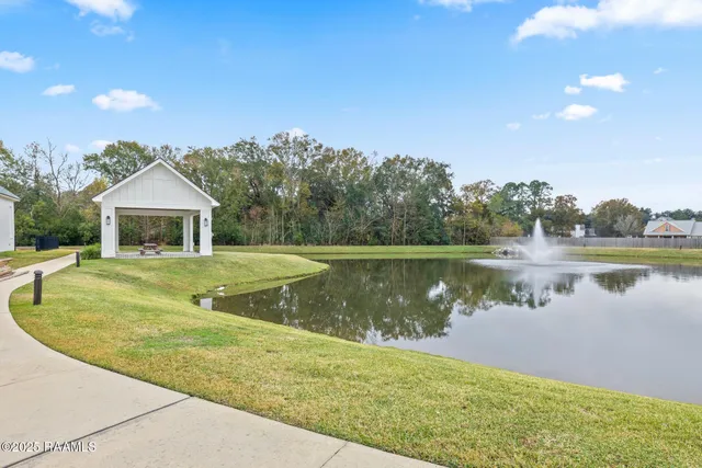 $654,000 | 116 Orchard Park Avenue, Lafayette, LA 70508