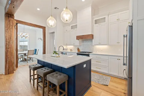 $654,000 | 116 Orchard Park Avenue, Lafayette, LA 70508