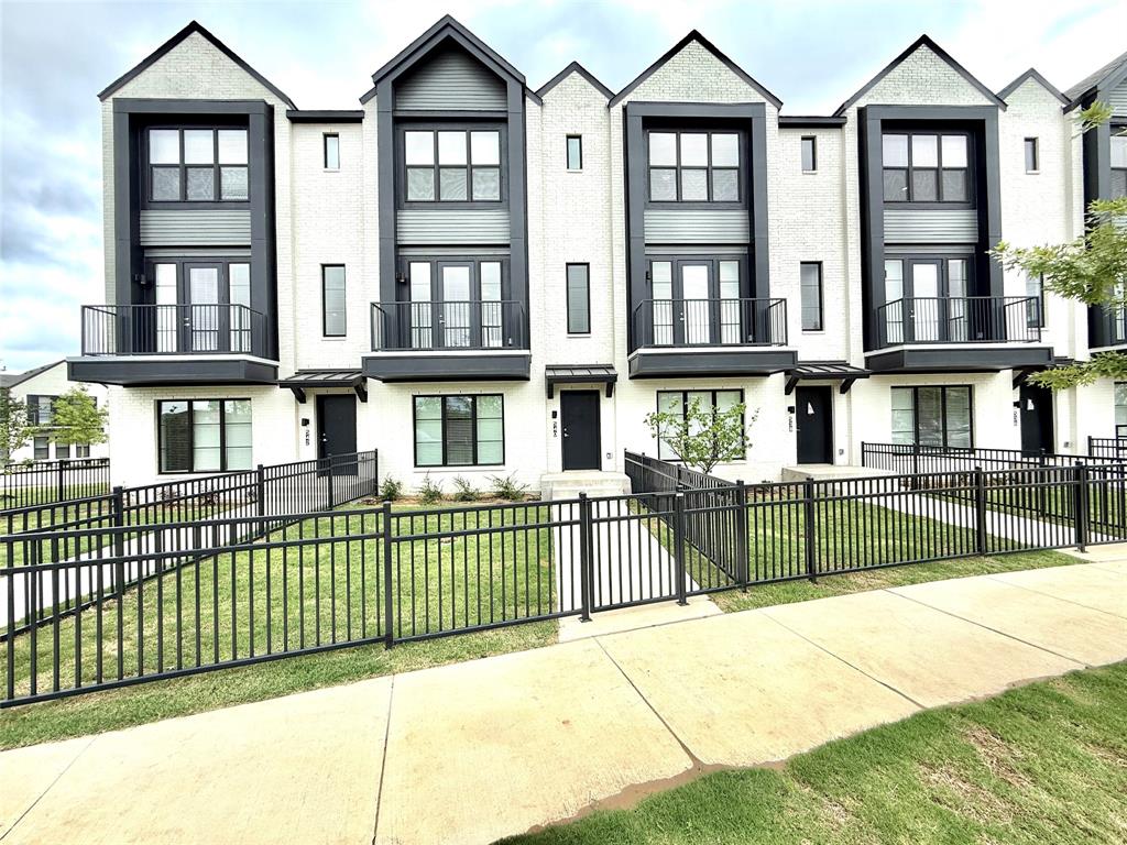 540 Foxglove Road Mansfield, TX 76063 - Photo 1 of 39