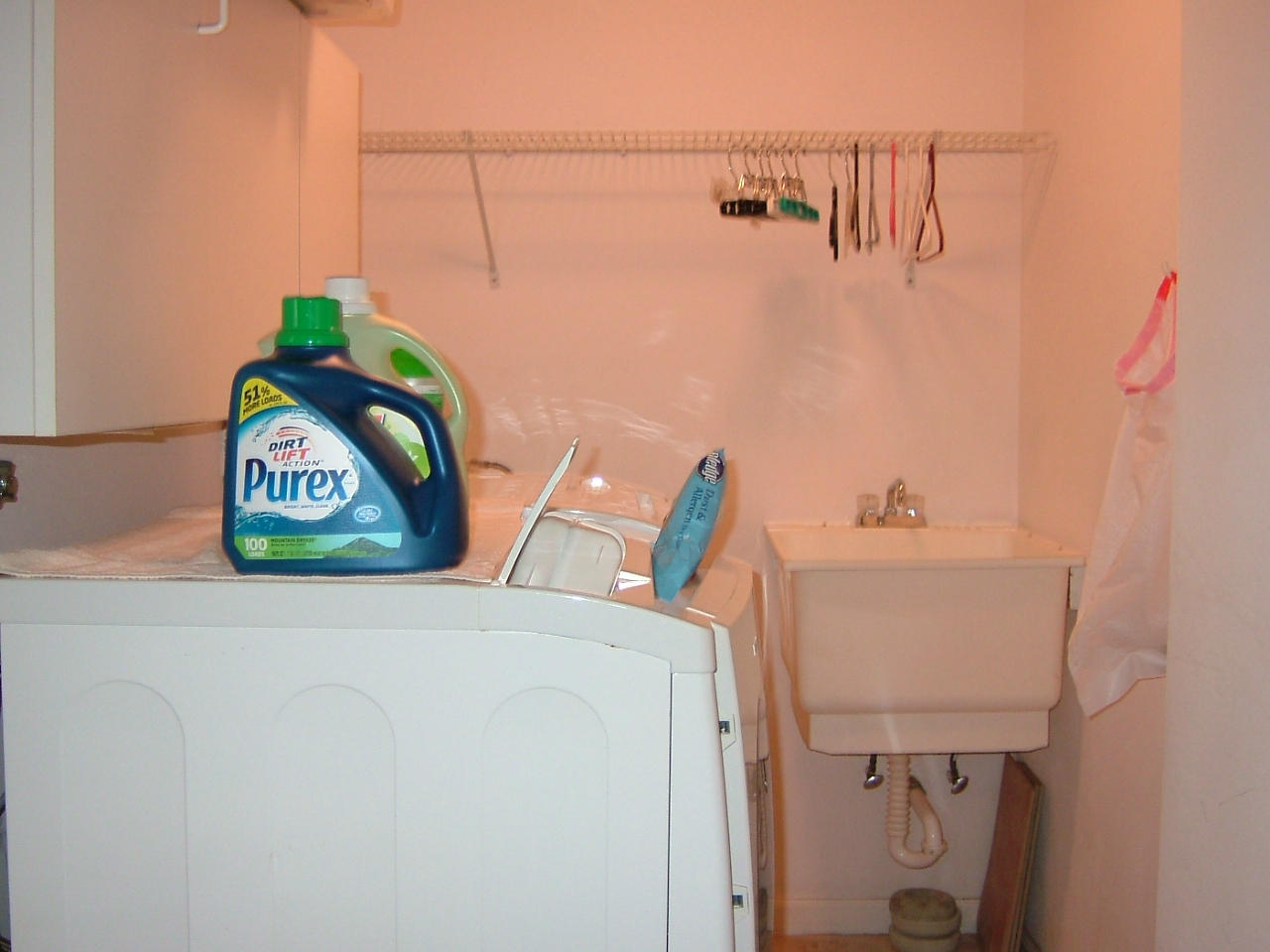 773 Apple Tree Lane Boca Raton, FL 33486 - Photo 21 of 25 a utility room with dryer and washer