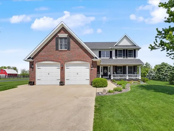 $343,000 | 552 West Elm Street, Argenta, IL 62501