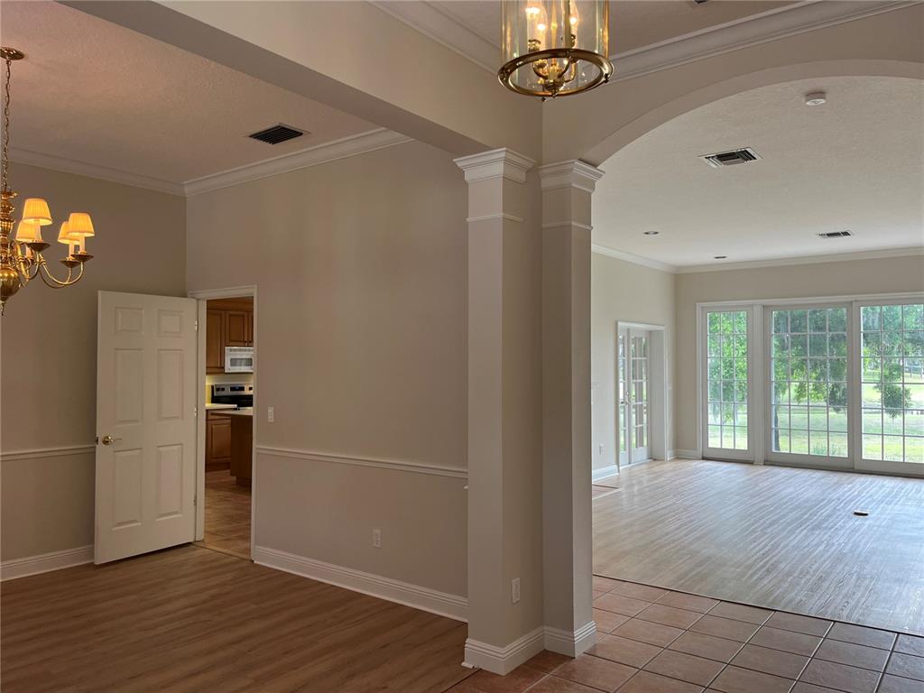 2054 Sawgrass Drive Apopka, FL 32712 - Photo 4 of 26