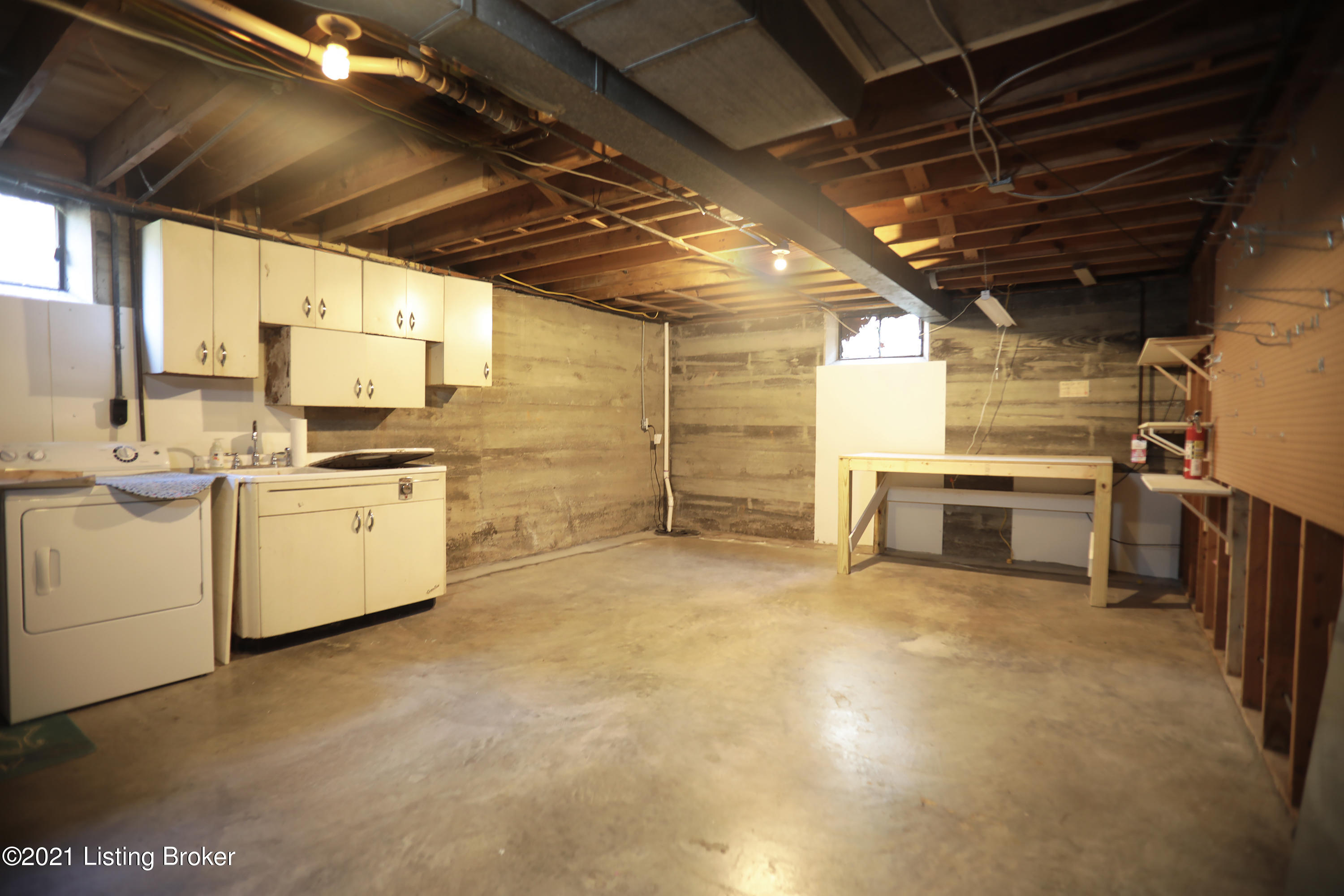 812 Alden Road Louisville, KY 40207 - Photo 30 of 40 Basement