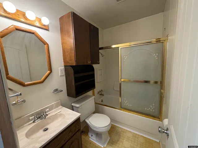 $220,000 | 518 North 3rd Street East, Riverton, WY 82501