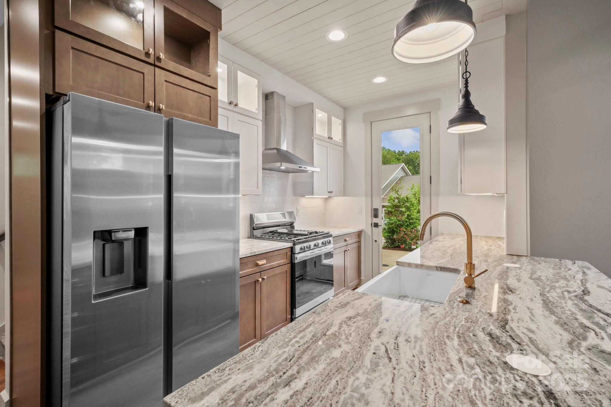 10 Heartleaf Circle Arden, NC 28704 - Photo 9 of 44