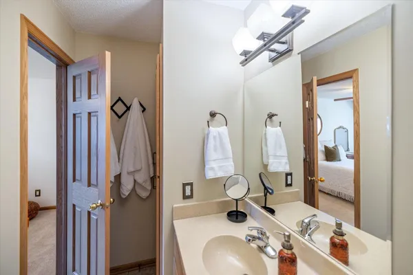 $255,000 | 1266 Timbershore Lane, Eagan, MN 55123