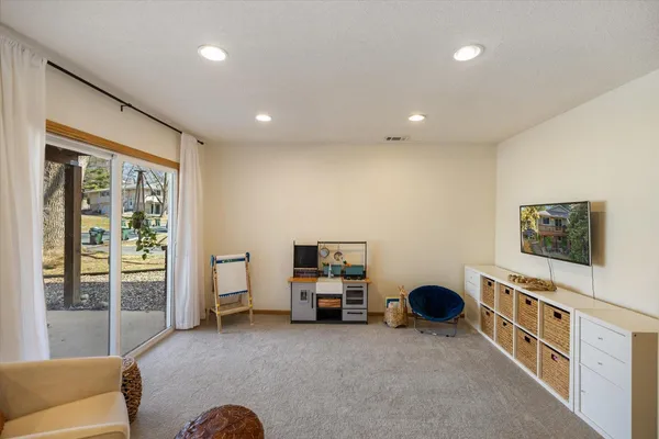 $255,000 | 1266 Timbershore Lane, Eagan, MN 55123