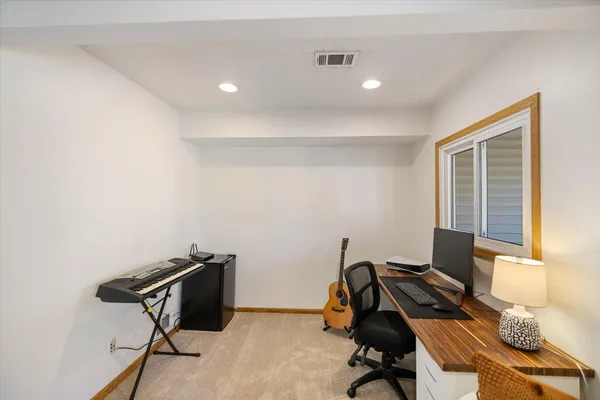 $255,000 | 1266 Timbershore Lane, Eagan, MN 55123