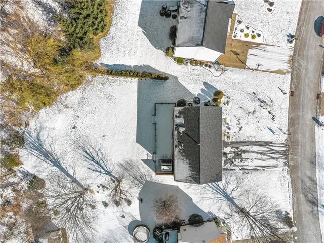 $515,000 | 3015 Shawnee Court, Gibsonia, PA 15044