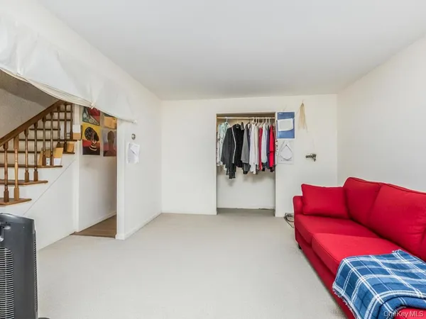 $675,000 | 2578 Stedman Place | Bronxwood