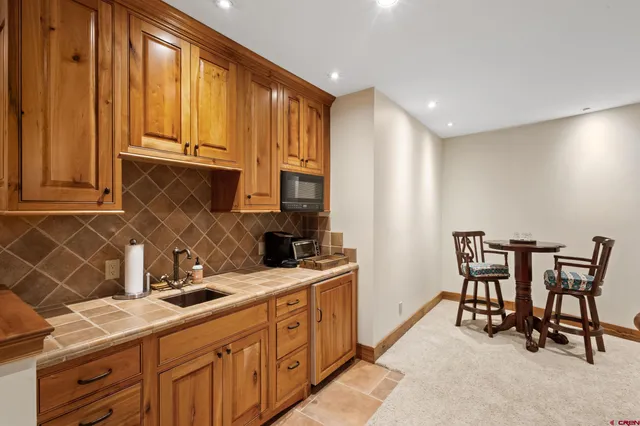 $3,495,000 | 210 South Sunset Ridge Drive, Telluride, CO 81435