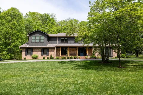 $2,595,000 | 6001 Andover Drive, Nashville, TN 37215