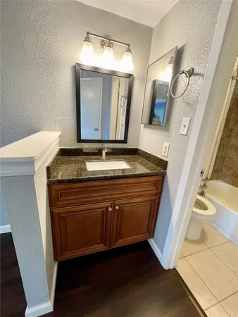 $1,600 | 1516 Bay Area Boulevard, Unit E4, Houston, TX 77058