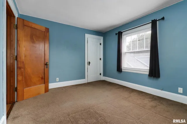 $219,900 | 106 West Boundary Street, Stanford, IL 61774