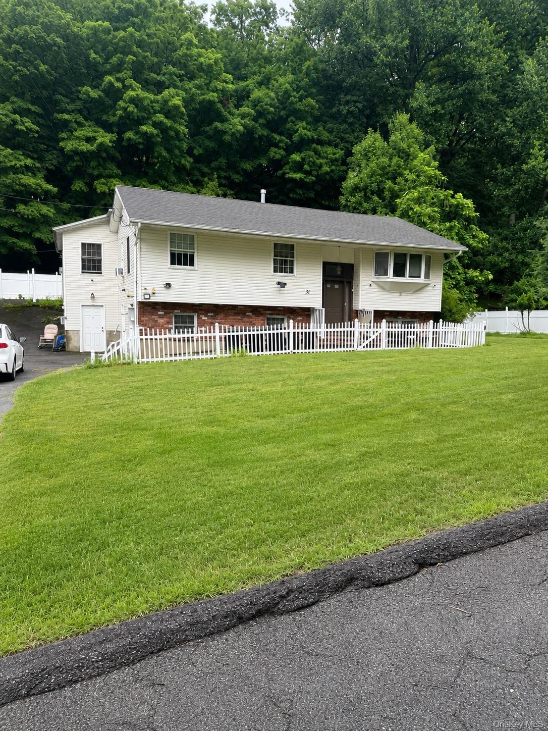 31 Regina Road Monsey, NY 10952 - Photo 1 of 26 Gallery Image 1