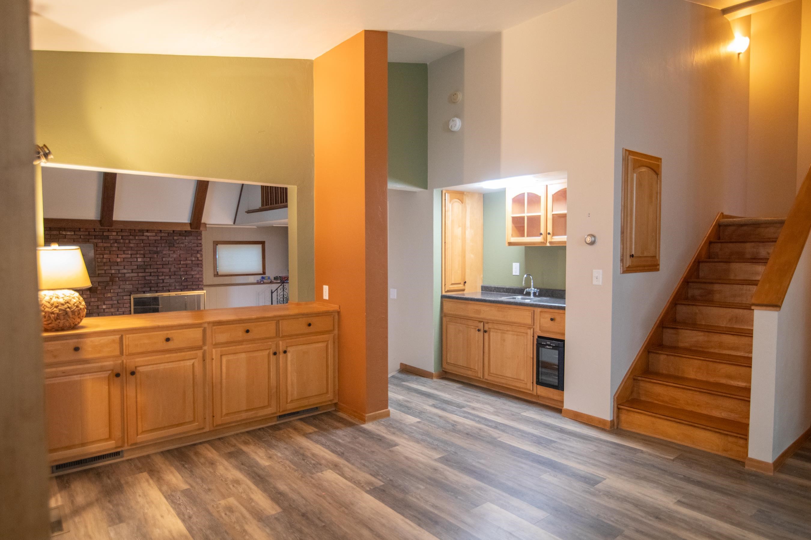 1537 Cove Road Sturgeon Bay, WI 54235 - Photo 7 of 33