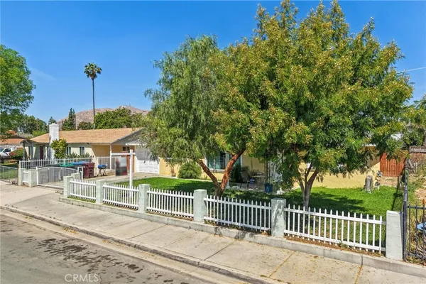 $560,000 | 23610 David Lane, Moreno Valley, CA 92557