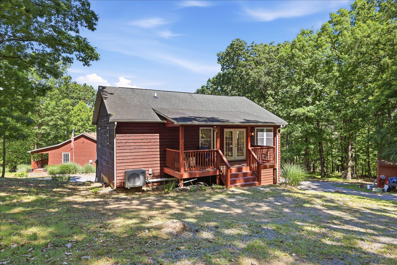 323 South Timber Ridge Road Cross Junction, VA 22625 - Photo 67 of 109 Apartment with Main House in background