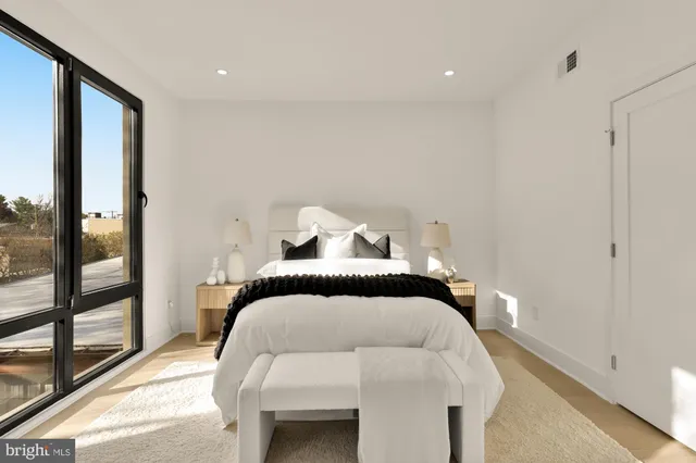 $799,000 | 1810 Central Place Northeast, Unit 2, Washington, DC 20002