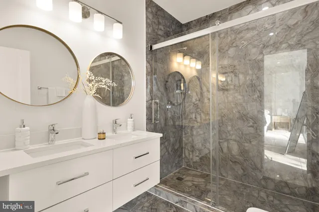 $799,000 | 1810 Central Place Northeast, Unit 2, Washington, DC 20002