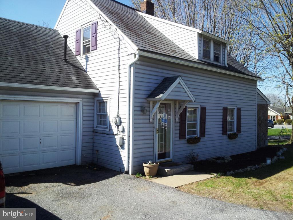 5 Hershey Road Lititz, PA 17543 - Photo 1 of 21