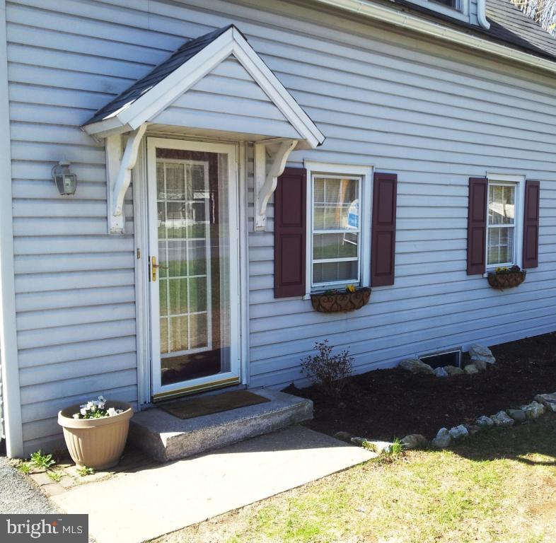 5 Hershey Road Lititz, PA 17543 - Photo 2 of 21