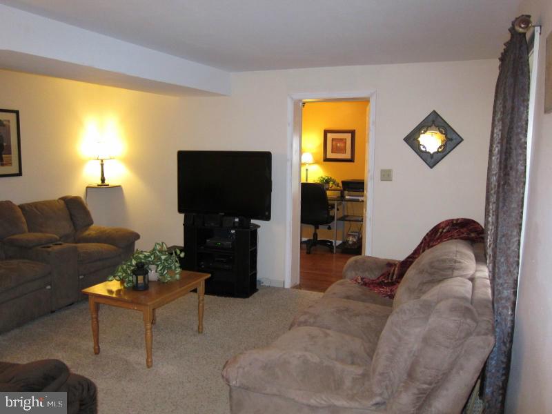 5 Hershey Road Lititz, PA 17543 - Photo 9 of 21