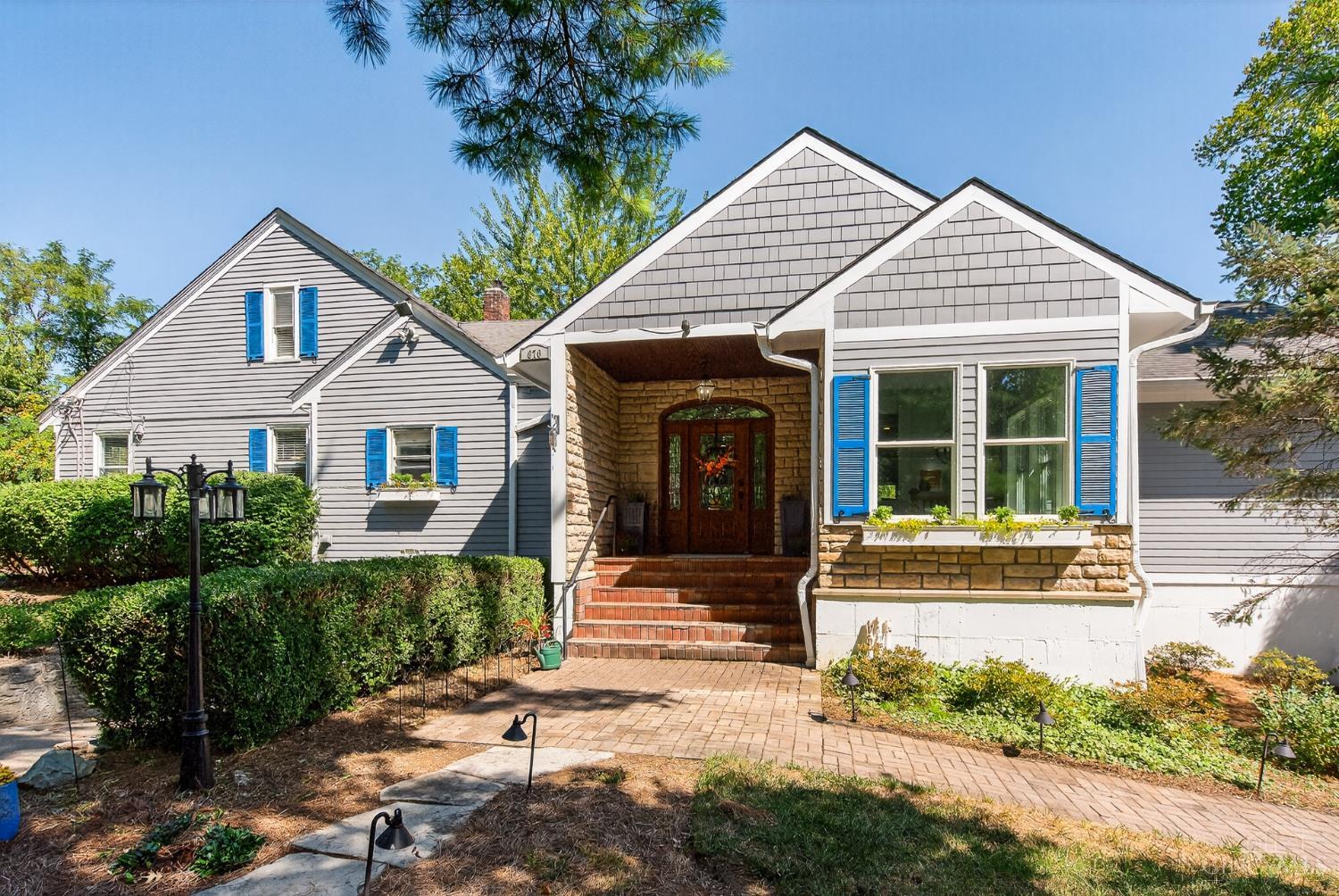 676 Asbury Road Cincinnati, OH 45255 - Photo 1 of 71 Gallery Image 1