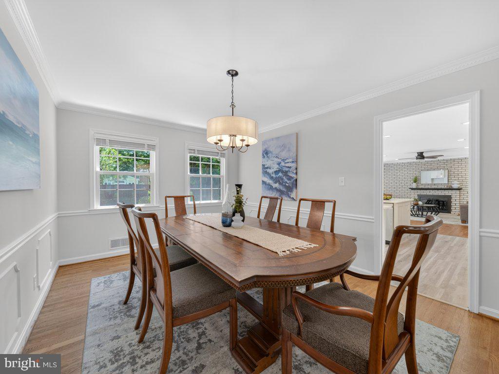 12628 St James Road Rockville, MD 20850 - Photo 22 of 64