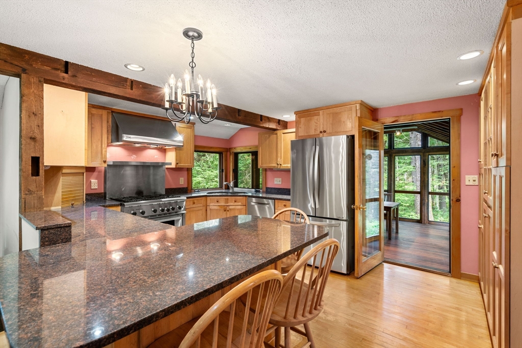 124 Raddin Road Groton, MA 01450 - Photo 6 of 38 Gallery Image 6