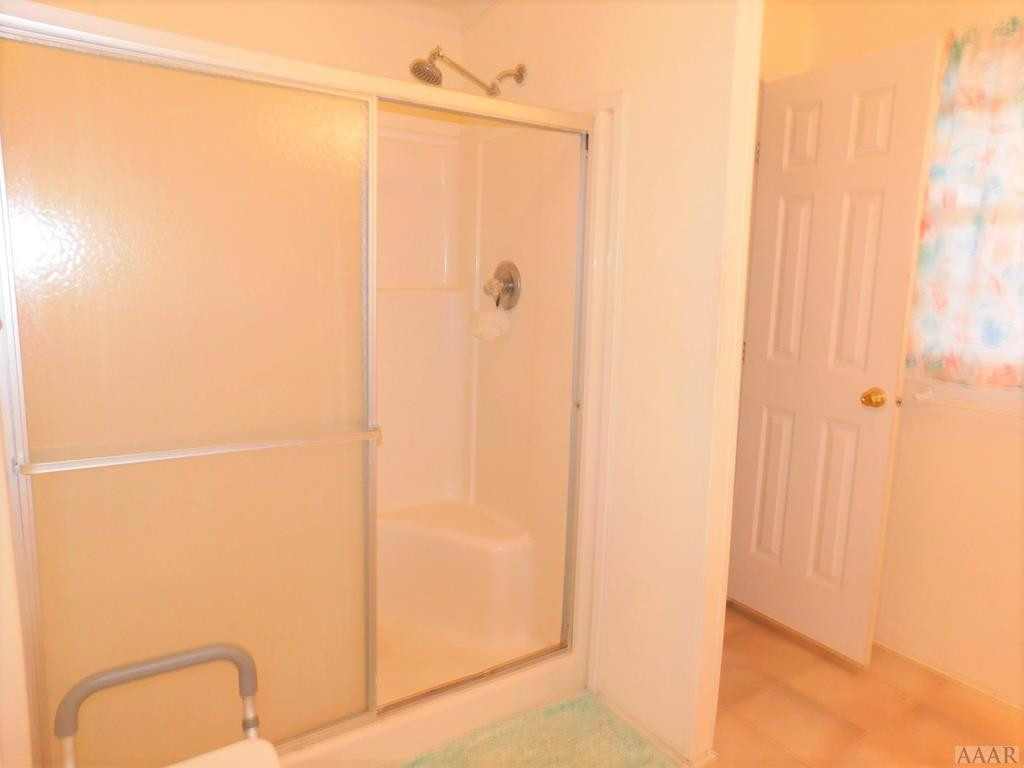 125 Apache Road Harrellsville, NC 27942 - Photo 8 of 16 MASTER BATH