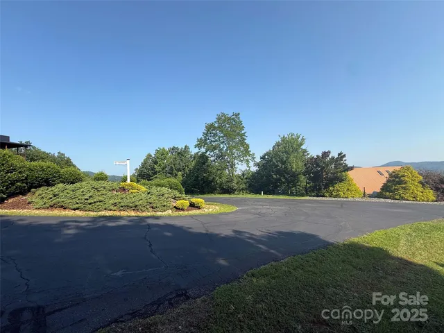 a sign that is on the side of a building