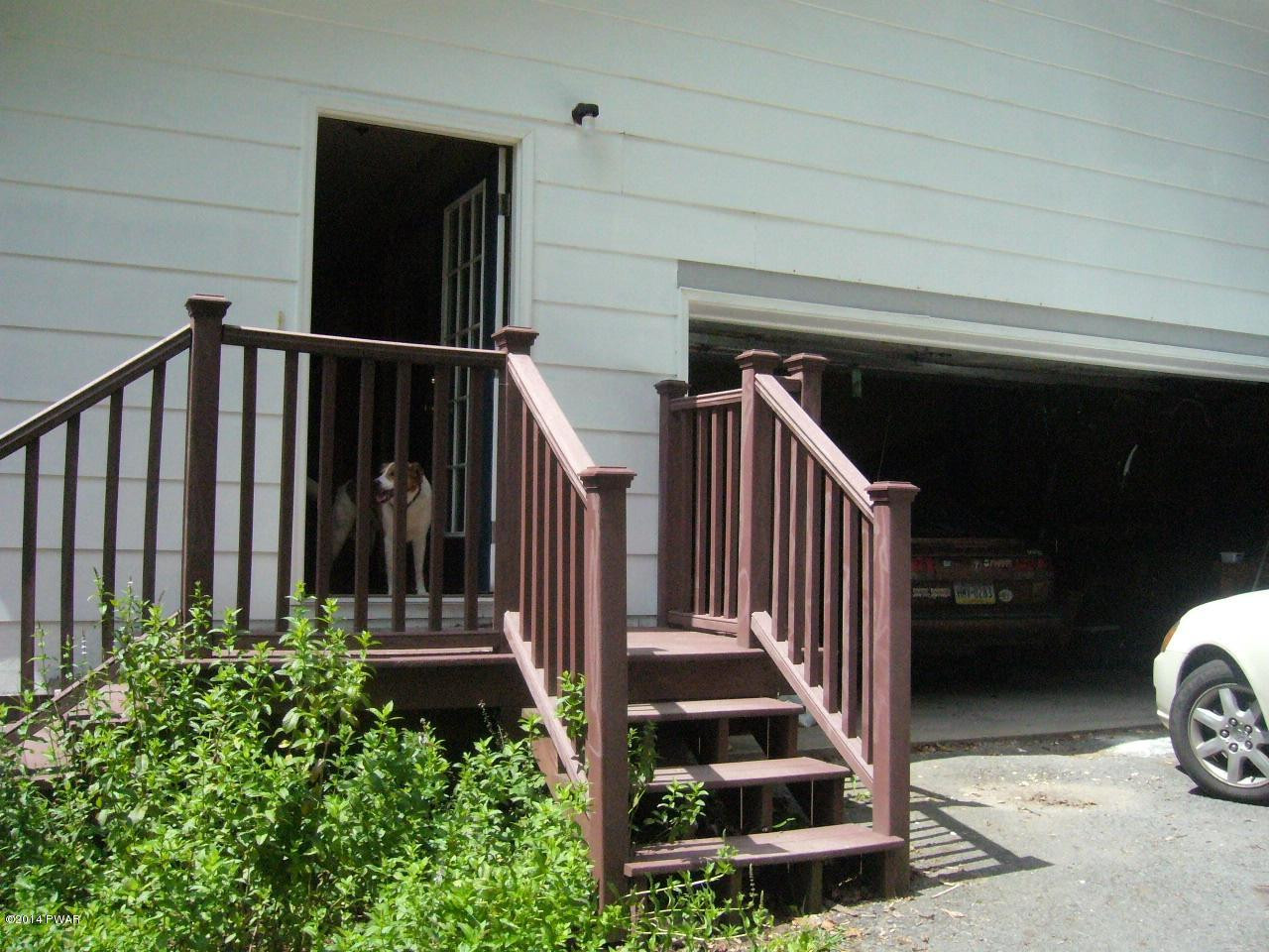 385 Lake Como Rd Lake Lake Como, PA 18437 - Photo 10 of 24