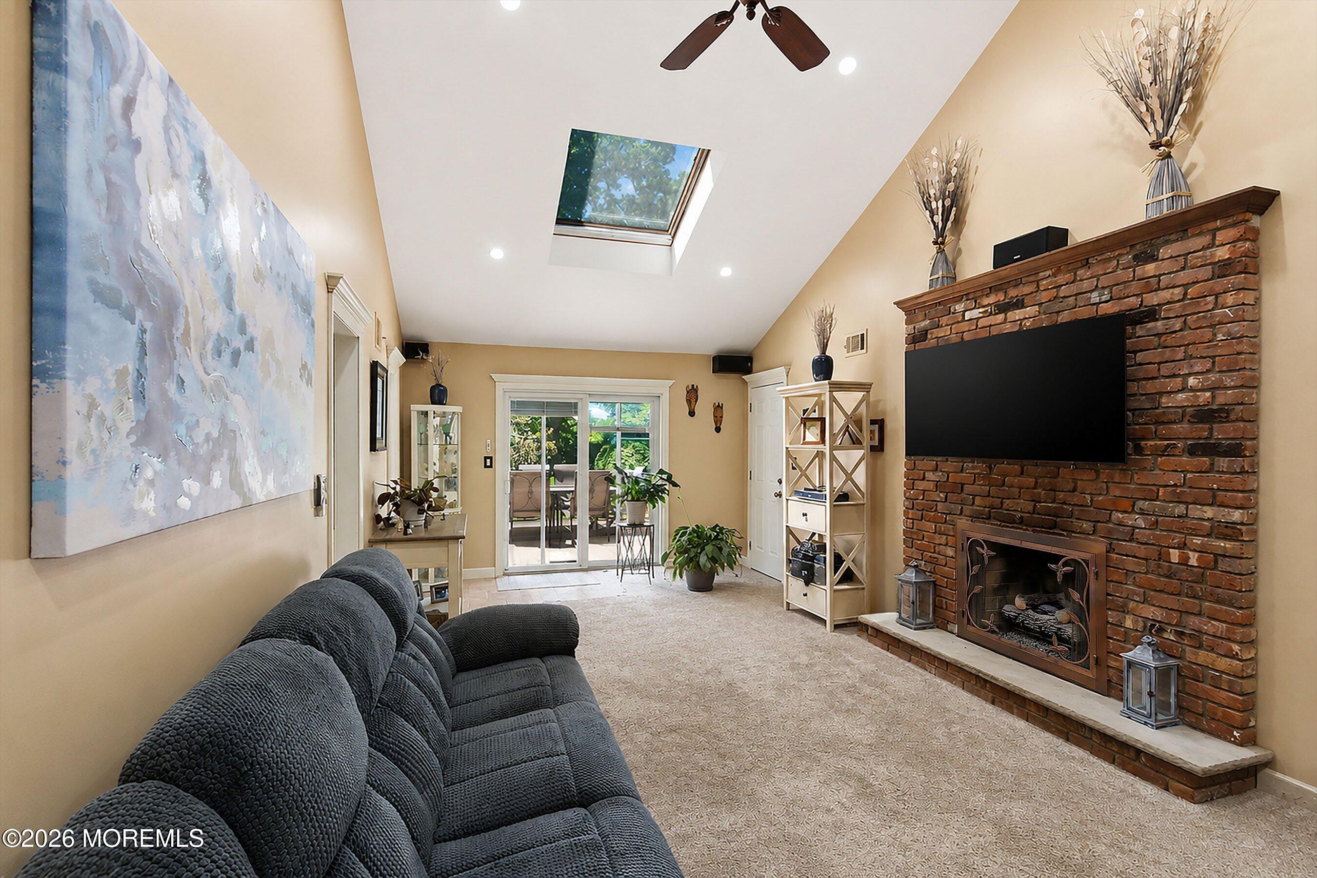 81 Salem Road Brick, NJ 08724 - Photo 7 of 31 08-Living 1A