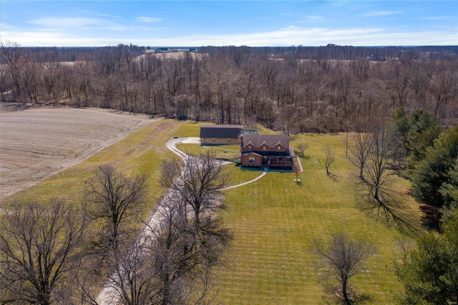 3048 Rock Hill Road Belleville, IL 62221 - Photo 3 of 71 Gallery Image 3