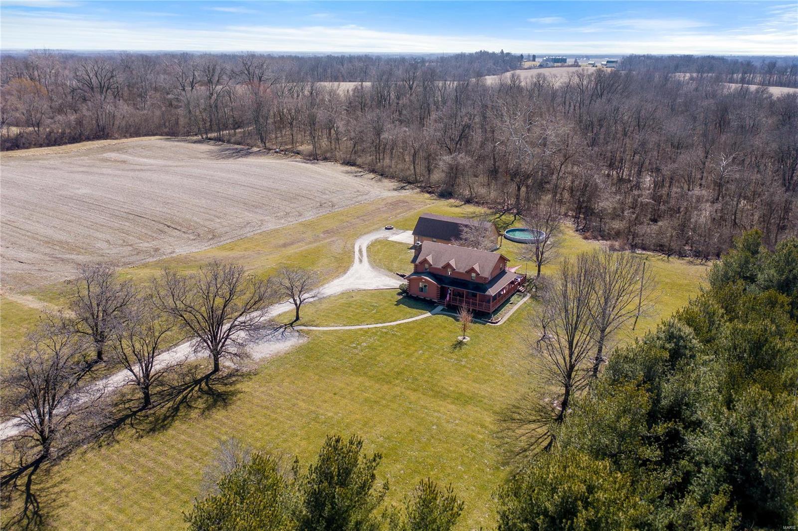 3048 Rock Hill Road Belleville, IL 62221 - Photo 4 of 71 Gallery Image 4