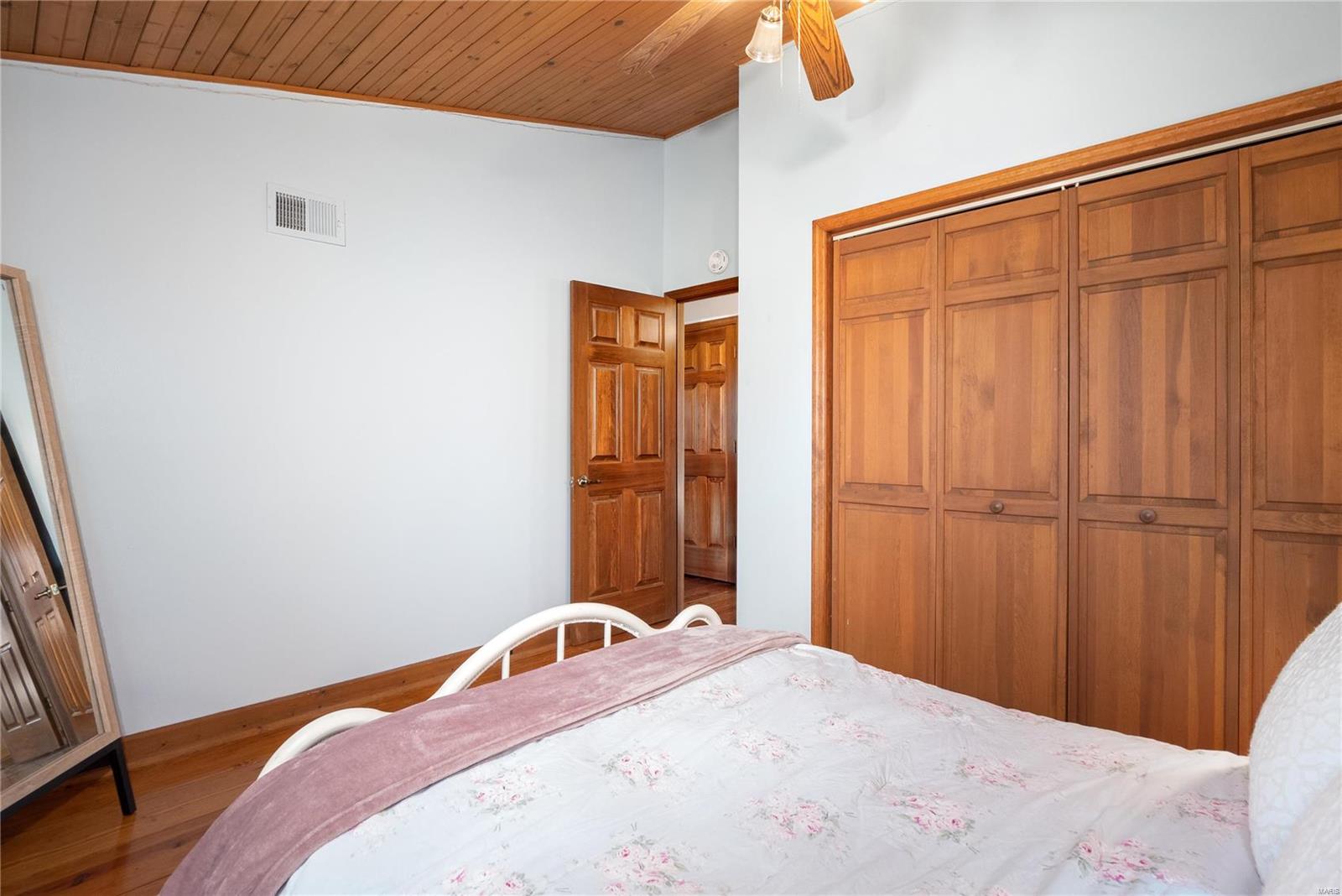 3048 Rock Hill Road Belleville, IL 62221 - Photo 39 of 71 Gallery Image 39