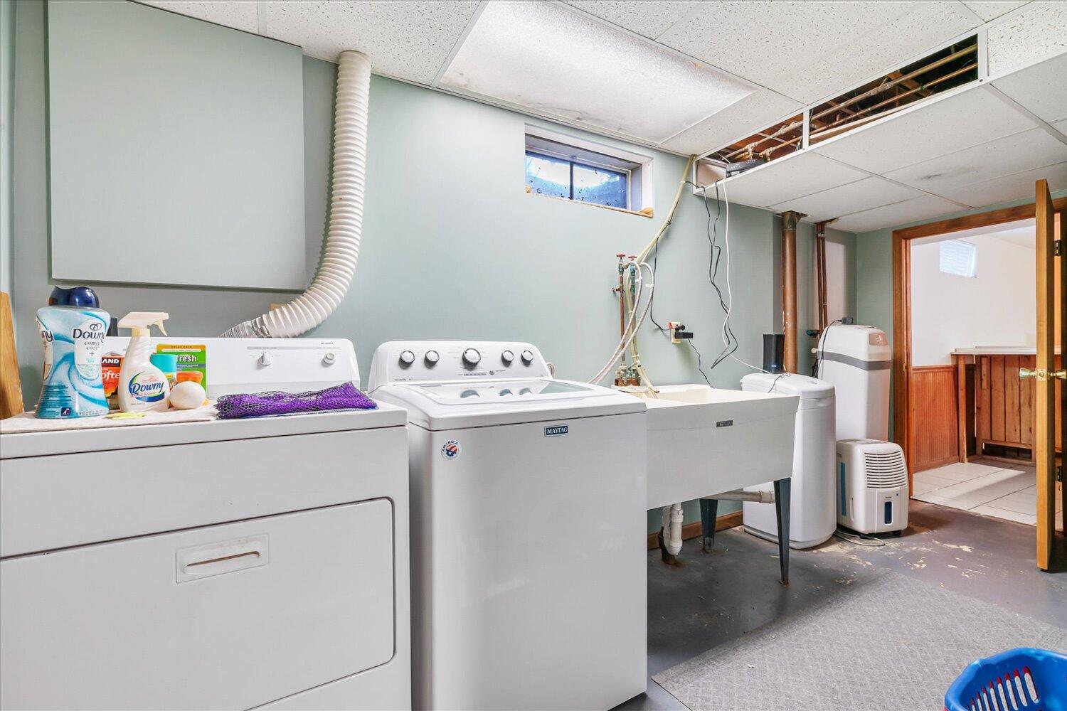 1314 Highgate Road Kalamazoo, MI 49006 - Photo 31 of 50 31-WM1314highgate-27