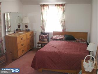 47 Johns Road Cheltenham, PA 19012 - Photo 6 of 6 Bedroom 2