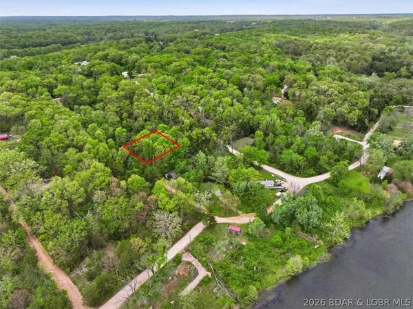 $6,700 | Lot 12 Hill Drive, Eldon, MO 65026