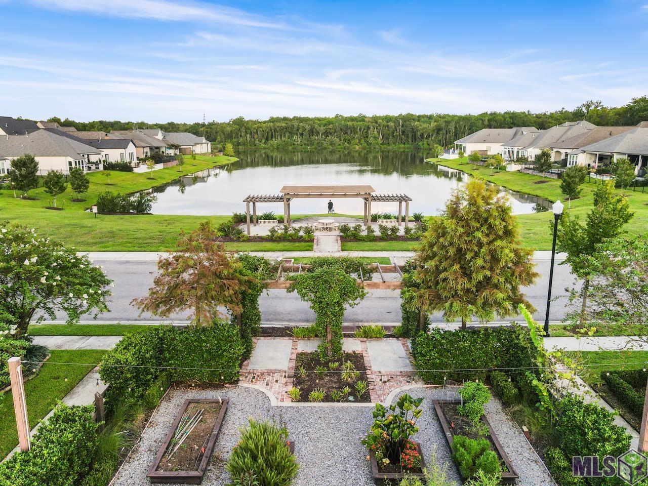 1526 Elm Row Lane Baton Rouge, LA 70810 - Photo 37 of 46
