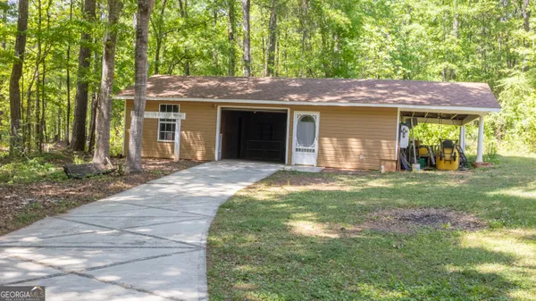 $475,000 | 6290 Highway 54, Sharpsburg, GA 30277