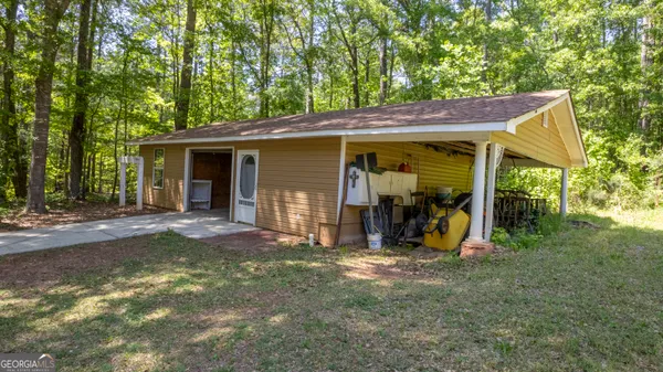 $475,000 | 6290 Highway 54, Sharpsburg, GA 30277